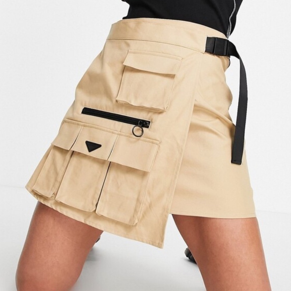 Forever 21 Cargo Utility Mini Skirt Tan Beige Size M Vintage Style